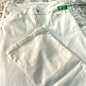 White Gap Flare Jean